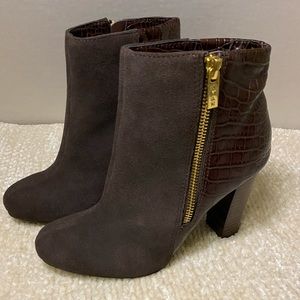 IMAN brown boots